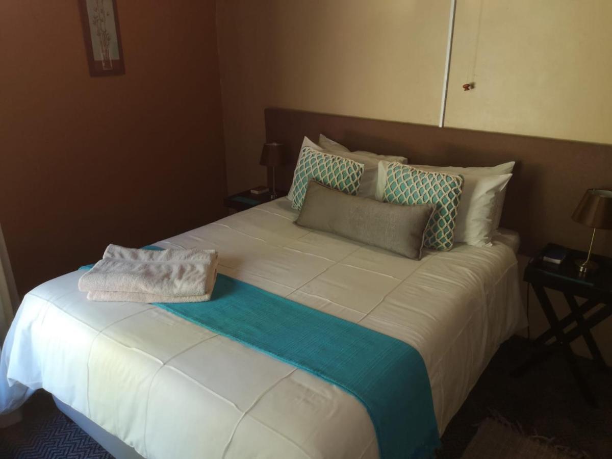 Little Rock Resort Ladybrand Extérieur photo